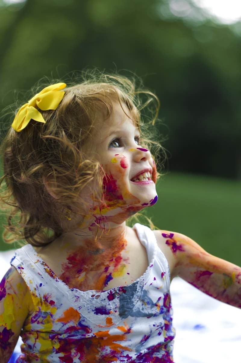 Au pair playing with children